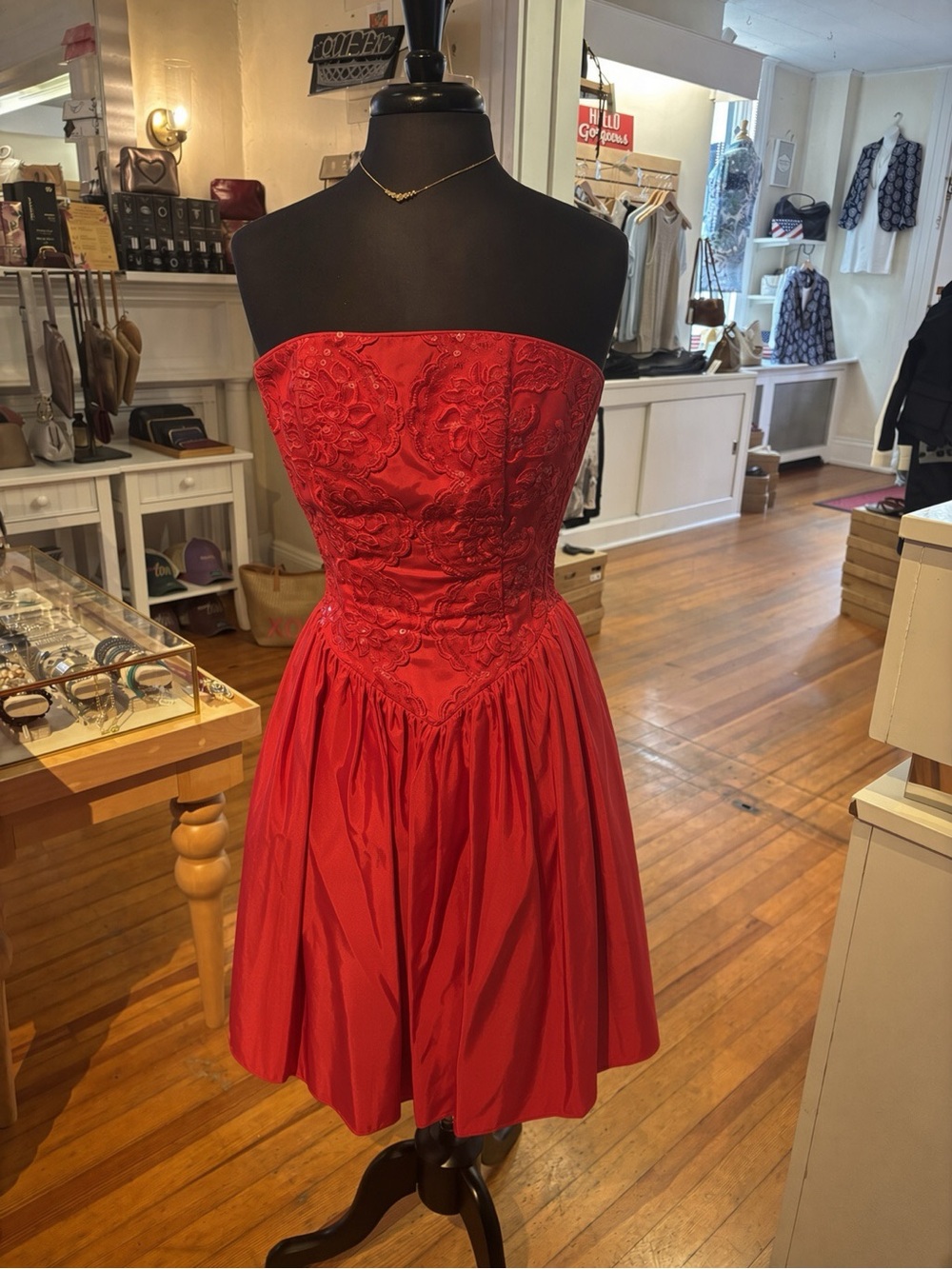 Jessica McClintock Strapless Red Embroidered Party Dress